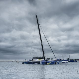 Manuvre dans le chenal . 